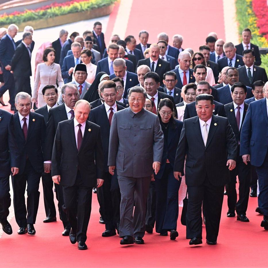 Xi and Putin's hot mic moment: How long will science extend the human life span?